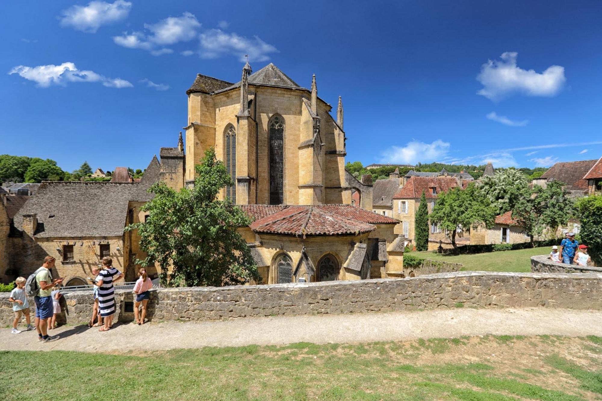 Stay In Sarlat - Suite Sarloveze Екстер'єр фото