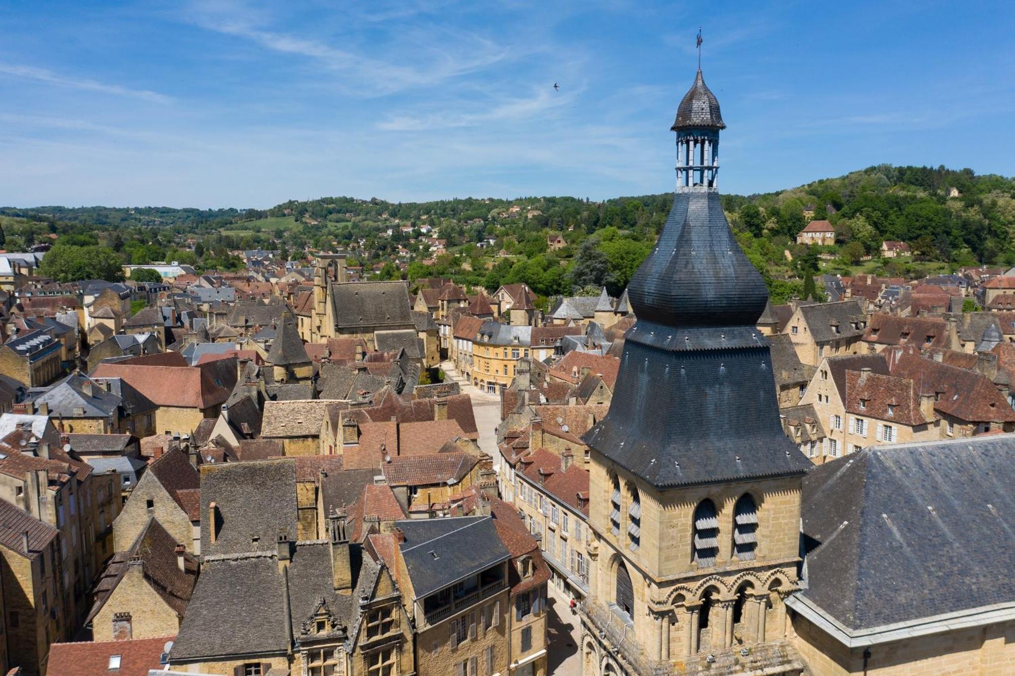 Stay In Sarlat - Suite Sarloveze Екстер'єр фото